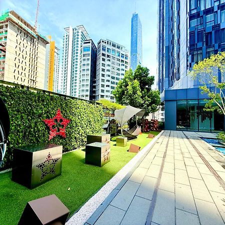 Star Residence Klcc By Sky Pool Kuala Lumpur Exterior foto