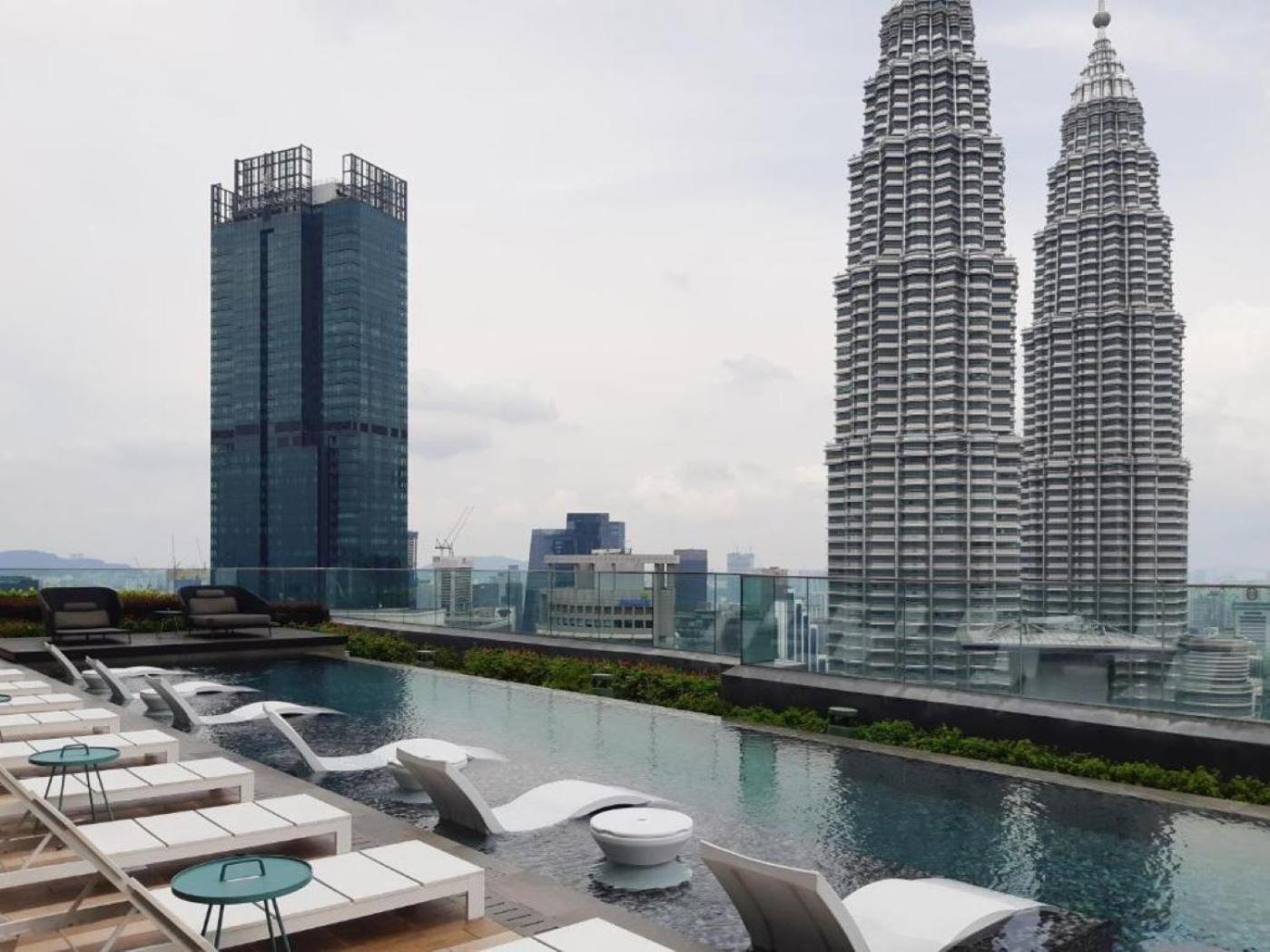 Star Residence Klcc By Sky Pool Kuala Lumpur Exterior foto